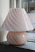 Ekstra stor vintage Murano mushroom bordlampe i en meget fin blød lyserød nuance. Mundblæst i ét stykke glas med swirl mønster. E27 fatning. Håndlavet i Italien, 1960/70erne, og kommer med ny stofledning. 