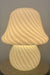 Stor vintage Murano mushroom bordlampe i en fin lyseblå nuance. Mundblæst i ét enkelt stykke glas i en sjælden form med swirl mønster. Håndlavet i Italien, 1960/70erne, og kommer med ny hvid ledning. H:40 cm D: 34 cm⁠