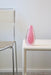 Flot vintage Murano glasvase i pink lyserød alabastro glas. Denne glastype er blevet et samleobjekt grundet sjældenhed og den helt fantastiske nuance. Fremstår i meget god stand. Håndlavet i Italien, 1950/60erne. H:16 cm B:8 cm 