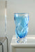Vintage Murano glasvase i nuancer af blå. Vasen er mundblæst i glas med swirl mønster. En smuk skulptur. Håndlavet i Italien, 1970erne. H:20 cm D:10 cm⁠⁠ vintage murano swirll glass blue