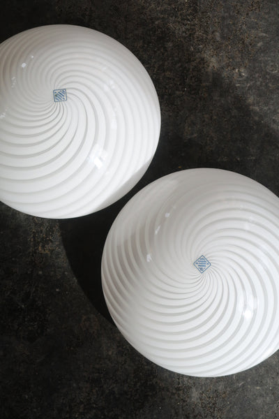 Vintage (unused) Murano white swirl plafond ceiling lamp / wall lamp D:36 cm