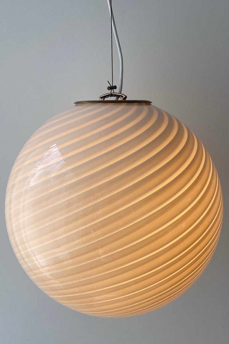 Large vintage Murano cream swirl pendant ceiling lamp D: 40 cm