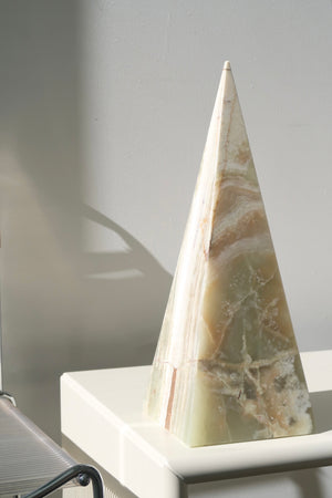 Large vintage Italian pyramid sculpture in marble H: 41 cm