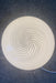 Vintage Murano plafond loftlampe / væglampe. Mundblæst hvid opal glas med swirl og hvid bund. Håndlavet i Italien, 1970erne.   D:27 cm⁠⁠ H:17 cm. murano lamp venice glass mouth blown