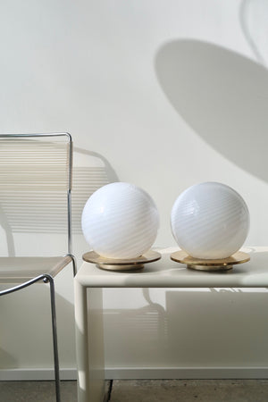 Vintage Murano white swirl table lamp H: 22 cm