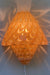 Vintage Murano Mazzega væglampe. Mundblæst glas i orange og gule nuancer. Kommer med hvidt metal ophæng samt E14 fatning. Håndlavet i Italien, 1970erne. 