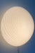 Vintage Murano plafond loftlampe / væglampe. Mundblæst hvid glas med swirl og hvid bund. Håndlavet i Italien, 1970erne. D:30 cm⁠⁠ H:15 cm.
