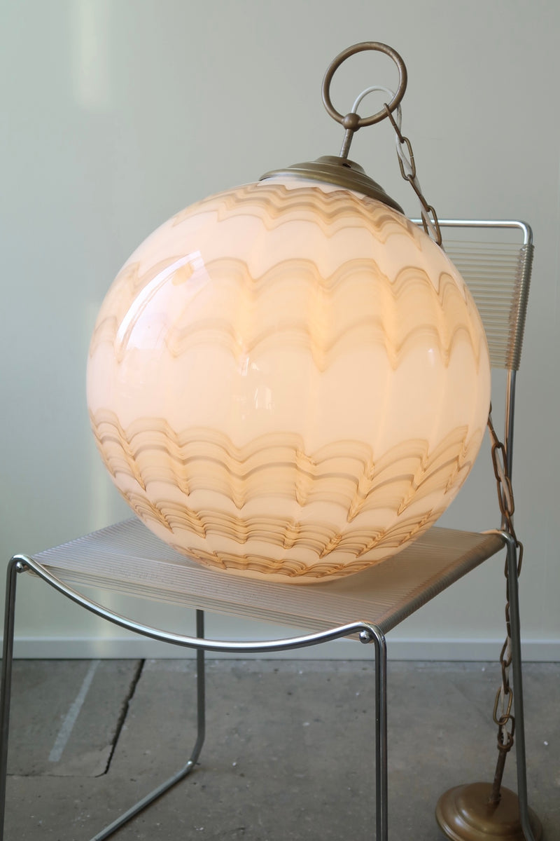 Vintage large Murano mouth-blown ceiling lamp D: 45 cm