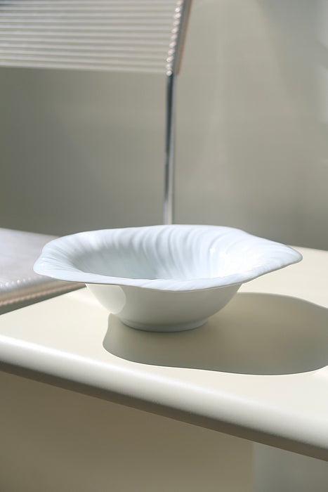 Arje Griegst for Royal Copenhagen Konkylie white bowl / deep plate no. 14173 (604)