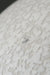 Vintage Murano Vetri moon pendel / loftlampe. Mundblæst i hvidt glas i oval form med et særligt speckled mønster og har justerbart ophæng. Håndlavet i Italien, 1970erne, og har original label. D:45 cm H:33 cm