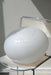 Vintage Murano pendel loftlampe i hvid glas med sølv glitter. Mundblæst i oval form og har messing ophæng. Håndlavet i Italien, 1970erne. D:45 cm H:33 cm