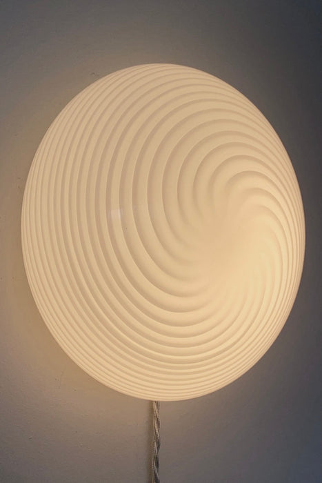 Vintage Murano hvid swirl plafond loftlampe / væglampe D:26 cm